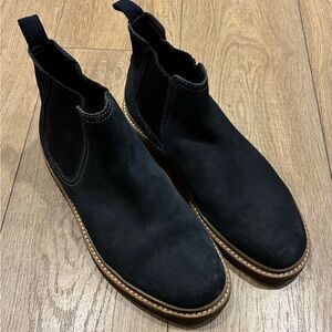 Men's black suede clarkdale easy Chelsea Boots size 10
